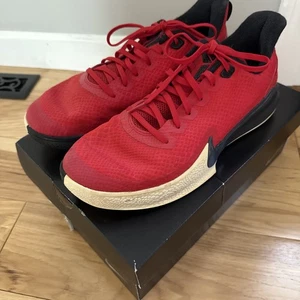Nike Mamba Focus University Red Basketball Shoes Mens 11 AJ5899-600 Women 12.5 - Picture 1 of 14