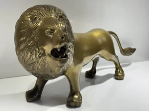 21” VINTAGE Brass Handsome LION Sculpture Statue Original Patina 8.5lbs - Picture 1 of 9