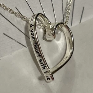 Sterling Silber Friends Herz Halskette sehr zierliche Fußnoten NEU - Bild 1 von 8