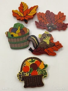 Five Wooden Thanksgiving Fall Brooches Pins Rustic Jewelry Squirrel Leaf Basket  - Picture 1 of 8