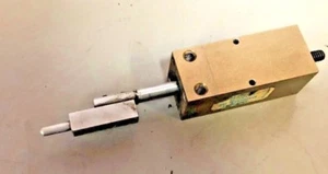 Robohand RN-2-1 Single Finger Pneumatic/Air Cylinder Linear Slide Actuator - Picture 1 of 1