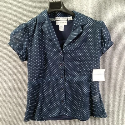 Blusa Sag Harbor Petite 2 piezas en capas para mujer PM azul pequeños lunares transparentes Foto 1 de 4