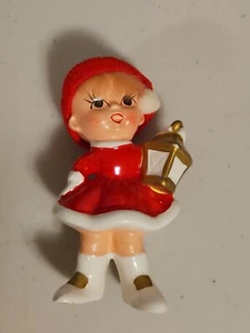 Estatuilla de porcelana de niña vintage de Napco gorra de tela para cabello real - Imagen 1 de 3