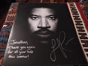 SIGNED LIONEL RICHIE AUTOGRAPHED/INSCRIBED 2014 TOUR BOOK / VERY GOOD - Picture 1 of 8