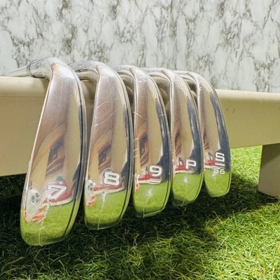 Ladies  Callaway ROGUE ST MAX FAST Irons ELDIO 40L - Image 1 of 4