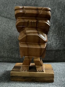 TIKI 6 3/4 Monkey Pod Alii Holz HONOLULU Hawaii geschnitzt Totem Figur Vintage - Bild 1 von 6