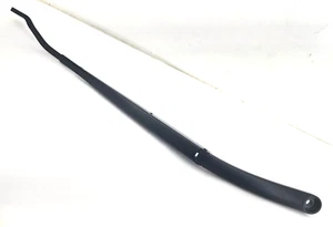 24-25 HYUNDAI KONA RIGHT PASSENGER SIDE WINDSHIELD WIPER ARM OEM 98321-BE000 - Picture 1 of 4