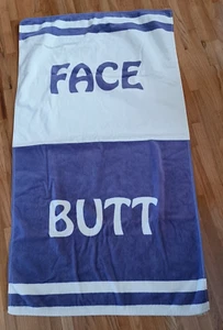 Neuheit Gesicht Po Bade- oder Strandtuch lila und weiß 100 % Baumwolle 28" x 50" - Bild 1 von 14
