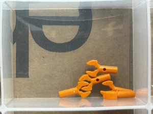 LEGO Parts - Orange Bar 1L Clip Mechanical Claw - No 48729b - QTY 5 - Picture 1 of 1