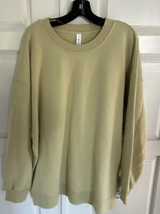 NEW Lululemon Women’s Perfectly Oversized Crew Sweatshirt in Dew Green Size 10 - Picture 1 of 5