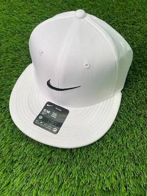 Gorra Nike DriFit Pro estructurada - Snapback - Flatbill Talla S/M Foto 1 de 3