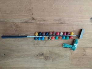 Minigolf, Miniaturgolf, Putten, 22 Bälle + 1 Schläger für Linkshänder - Bild 1 von 2