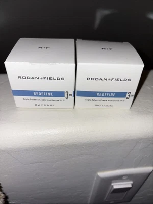 Crema Tratamiento Triple Defensa Rodan + Fields Redefine 3 - 30 ml Caducado FPS 30 Foto 1 de 4