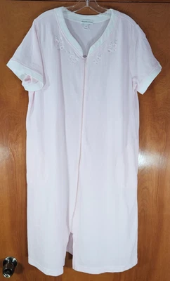 Abrigo Miss Elaine Bata XL Rosa Blanco Bordado Cremallera Completa Abuela Foto 1 de 4