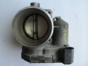 Farfallato Benzina Audi A4 1.8T 2003 06B133062M - Foto 1 di 2