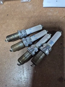 NGK Laser Platinum Spark Plugs PLFER7A8EG x4 - Picture 1 of 5