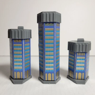 Juego de mesa Milton Bradley Hotels - 3 edificios Fujiyama - Piezas de repuesto Foto 1 de 2