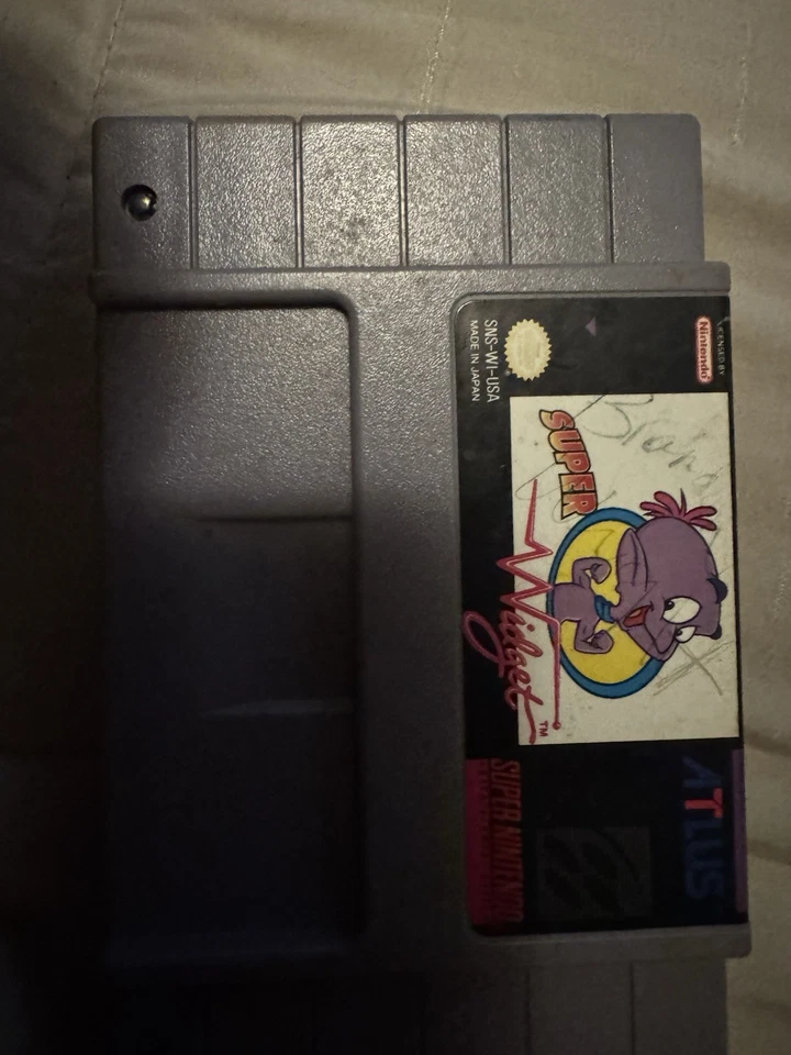 Super Widget (Super Nintendo, 1993) SNES Cart Only Tested & Works GC - Image 1 of 2
