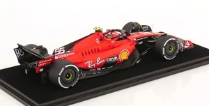 1:18 Looksmart Ferrari SF-23 ganador GP Singapur Sainz 2023 - Imagen 1 de 3