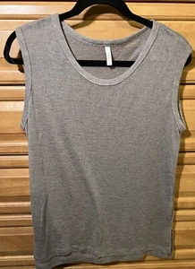 M/C Michelle by Commune Women’s Distressed Gray Tank Top Size L - Picture 1 of 8