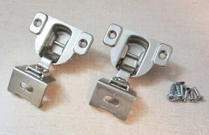 Lot of 2 BLUM CABINET HINGES 39.355-01 w/ Base Plates 138.2/22, 1-3/8" OL, RARE! - Picture 1 of 3