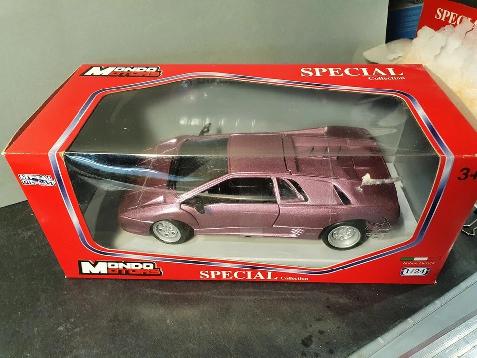 OLD STOCK / LAMBORGHINI DIABLO VIOLET METAL 1/24 MONDO MOTORS - Photo 1/3