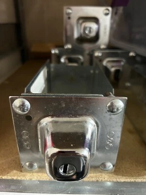 Caixa de moedas ESD (5 delas com o mesmo código de chave). 7" x 3" 1/4 - Imagem 1 de 2