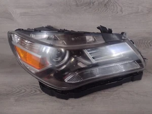 09-12 Acura RL Right Passenger Side Xenon HID Headlight - Picture 1 of 10