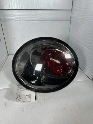 Lanterna traseira esquerda para motorista compatível com 98-05 BEETLE 2264432 - Imagem 1 de 2
