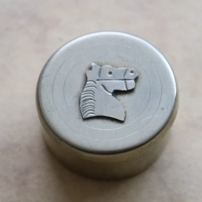 Horse's Head, Silver Coloured Pillbox. - Image 1 of 3