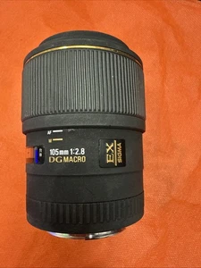 MINT Sigma AF 105mm f2.8 EX DG Macro HSM OS Lens Nikon #810 - Picture 1 of 7