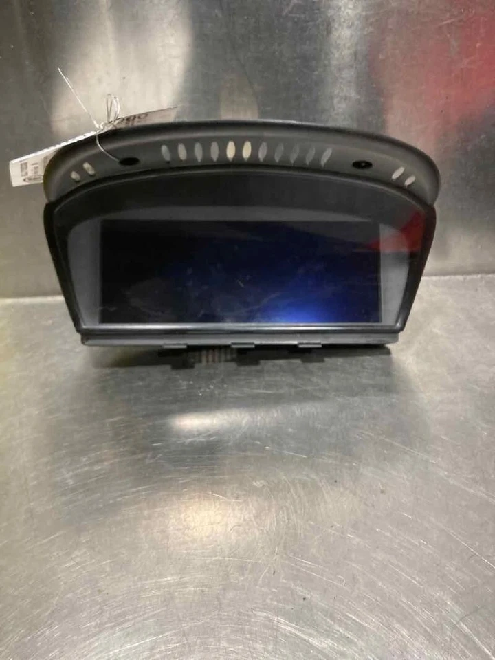 2006-2009 BMW 330i 325i 525i  550i Info GPS Display Dash 8.8" Screen OEM - Image 1 of 4