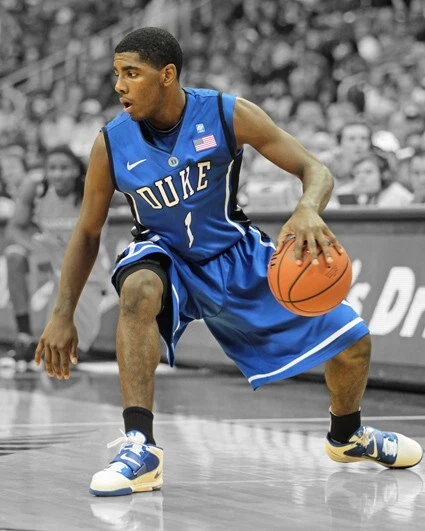 Foto brillante 8x10 de Duke Blue Devils KYRIE IRVING impresión de los Brooklyn Nets Foto 1 de 1