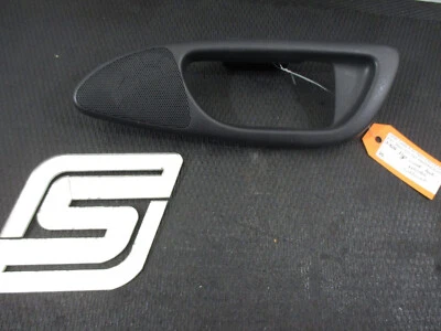 Saab 9-2X 2005 - pasajero delantero derecho - manija de puerta bisel envolvente (defecto) Foto 1 de 4