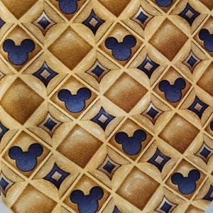 Disneyland Disney World Resorts Men's Tie 100% Silk Gold Blue Mickey Mouse 3" - Picture 1 of 8
