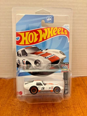 HOT WHEELS SHELBY COBRA DAYTONA CUPÉ BLANCO FUNDIDO A PRESIÓN 1/64 EXCLUSIVO DE WALGREEN Foto 1 de 2