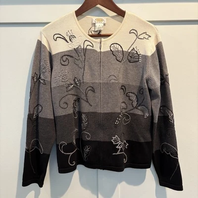 Suéter Talbots Mujer Mediano Gris Negro Blanco Floral Bordado Cremallera Cárdigan Foto 1 de 4