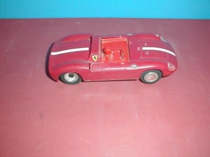 MONOGRAM 1/24 VINTAGE RED FERRARI 275P TESTED & RUNNING BRASS CHASSIS SLOT CAR - Picture 1 of 4