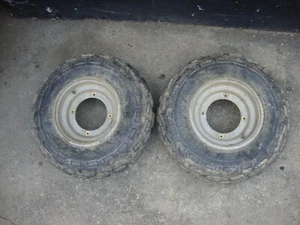1986 Suzuki LT230s oem FRONT WHEELS rims w TIRES QUAD SPORT 1985-1990 - Imagen 1 de 6