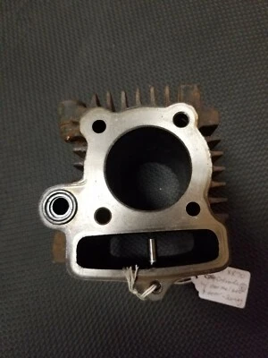 Honda XR70 CRF70F CT70 1997-2003 cilindro 12101-GB0-910 (6D) Foto 1 de 4