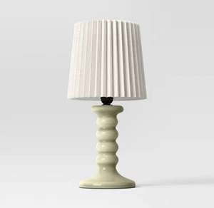 2- Room Essentials Lampenschirm - Plissee - Beige - 5,75" Höhe - NEU - Bild 1 von 3