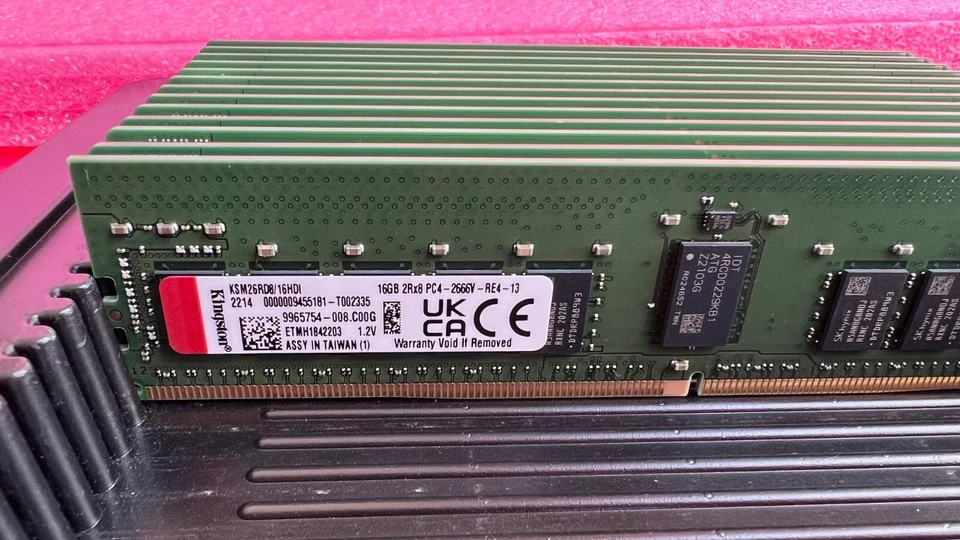 Kingston KSM26RD8/16HDI 16GB DDR4 2666MT/s ECC Registered RAM Memory DIMM - Image 1 of 1