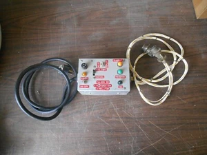 FALCON 20 THRUST REVERSER TEST BOX (BREAK-OUT BOX) - Picture 1 of 8