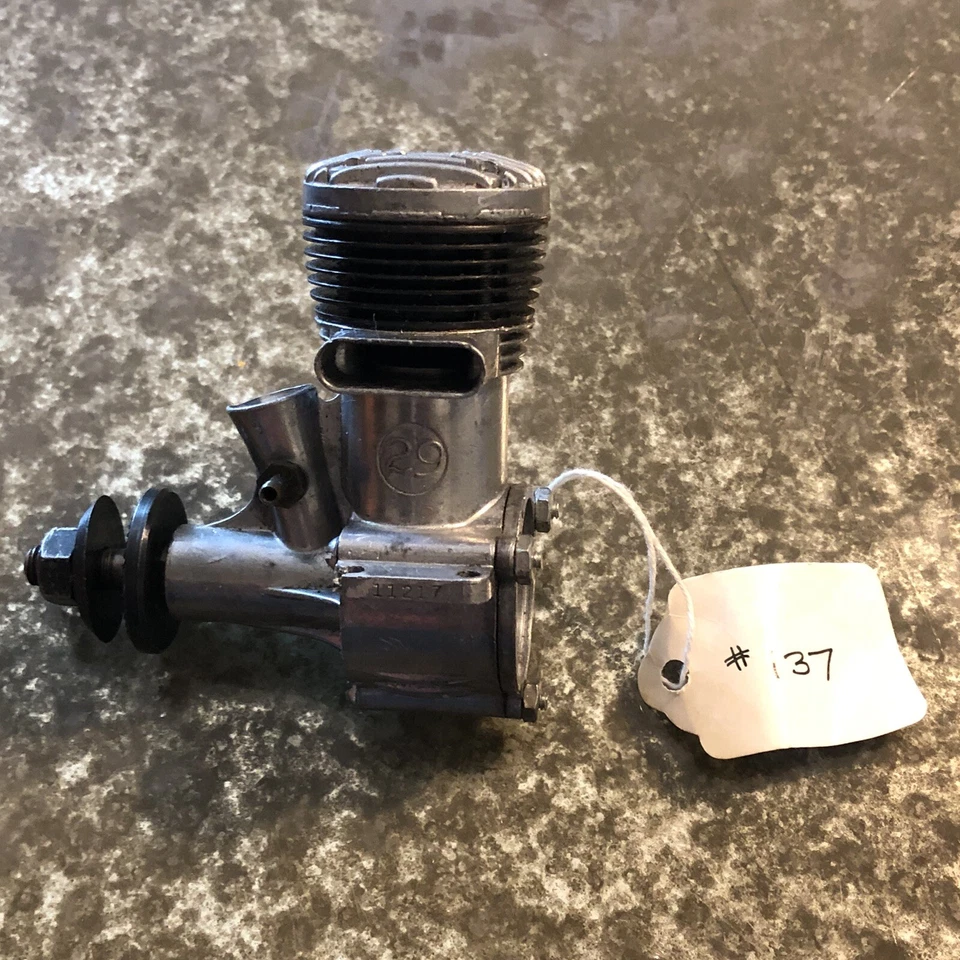 K & B TORPEDO 29 RC CL Engine Piston Moves ATRC3 - Image 1 of 4