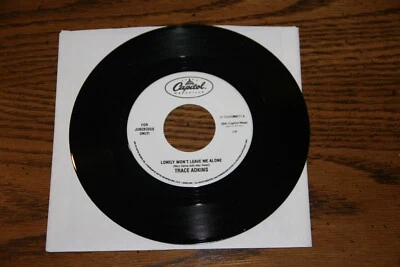 VINYL 45 TRACE ADKINS LONELY WONT LEAVE ME ALONE B/W NOTHIN BUT TAI NEW UNPLAYED - Image 1 of 2