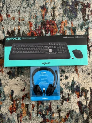 Logitech MK540 Wireless Keyboard Mouse Combo & H390 Headset - Image 1 of 2