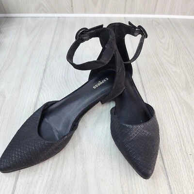 Zapatos elegantes Express talla 8 negros escala bloque curaciones punta punta hebilla correa Foto 1 de 4