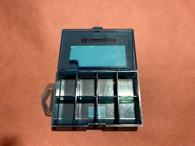 Umpqua Bug Locker Fly Box - Azul 8 Compartimentos Foto 1 de 2