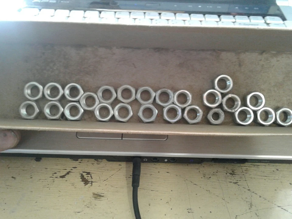  25 pc 10mm nut  r2d2 - Image 1 of 1