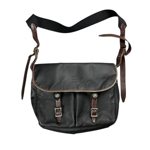 Fred Perry Waxed Cotton Black Shoulder Bag Men's Button Medium - Picture 1 of 6